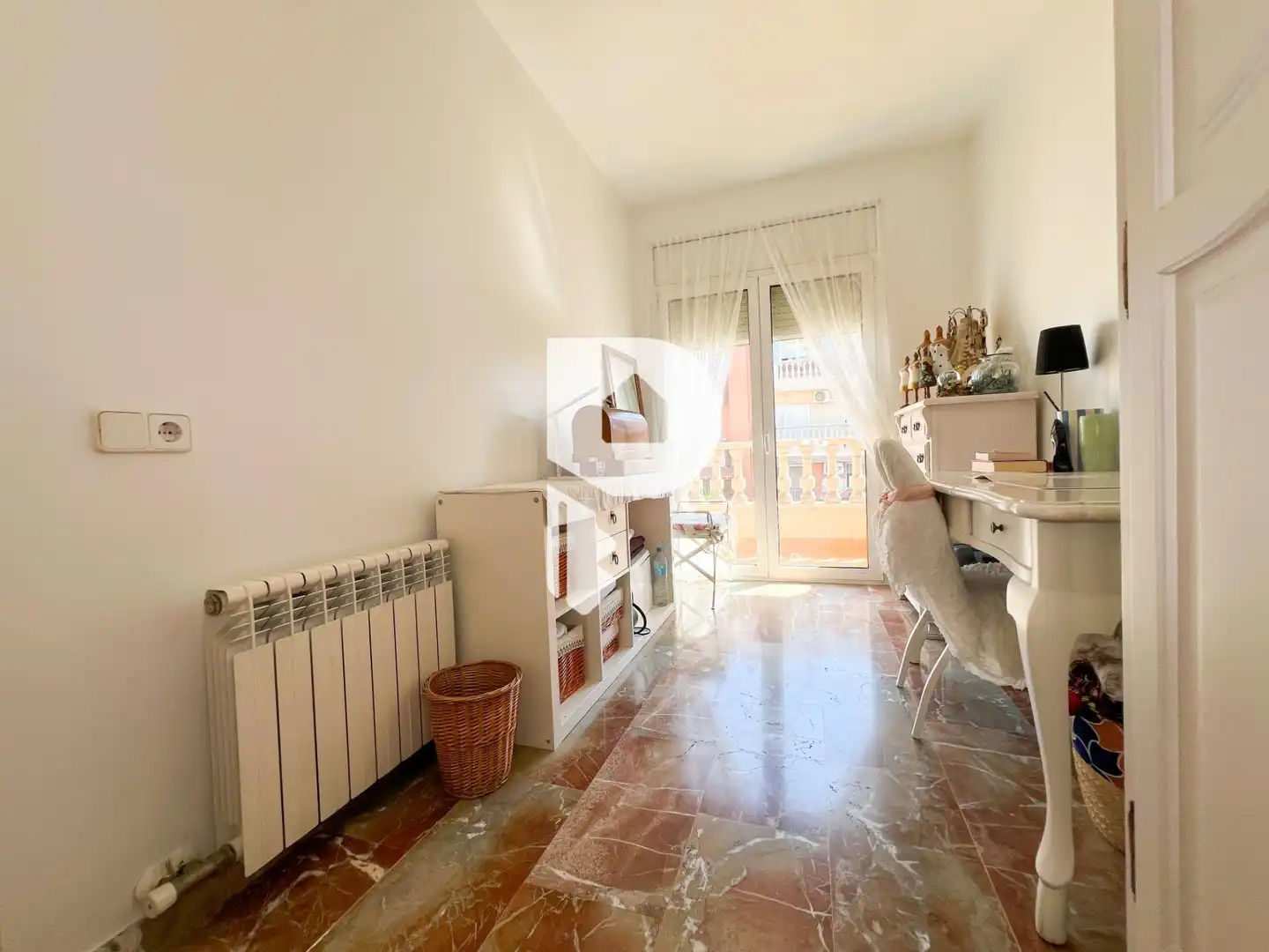 Dormitori de Casa adosada en venda en Sant Vicenç Dels Horts amb Aire condicionat, Calefacció i Terrassa