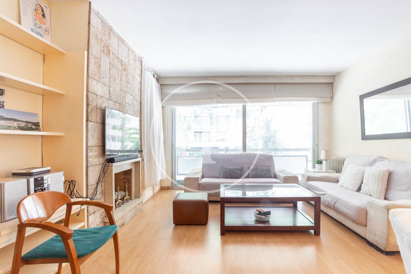 Living room of Flat for sale in  Barcelona Capital  with Air Conditioner and Heating