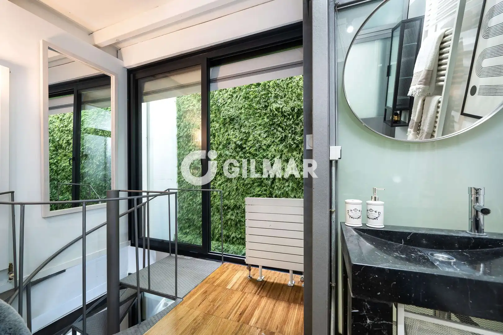 Terraza de Piso en venta en Madrid con Calefacción y Jardín privado
