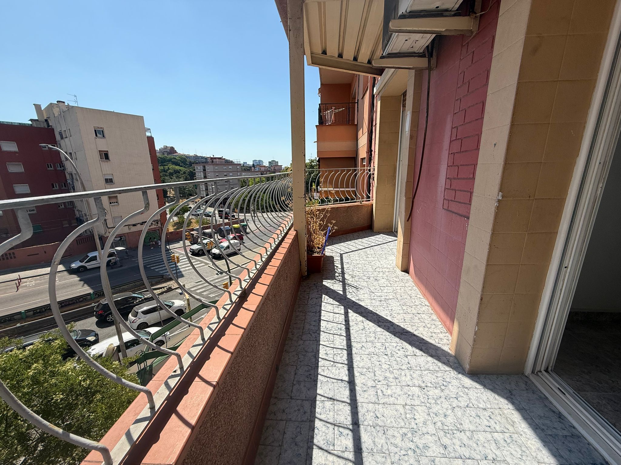 Terrassa de Pis en venda en L'Hospitalet de Llobregat amb Balcó