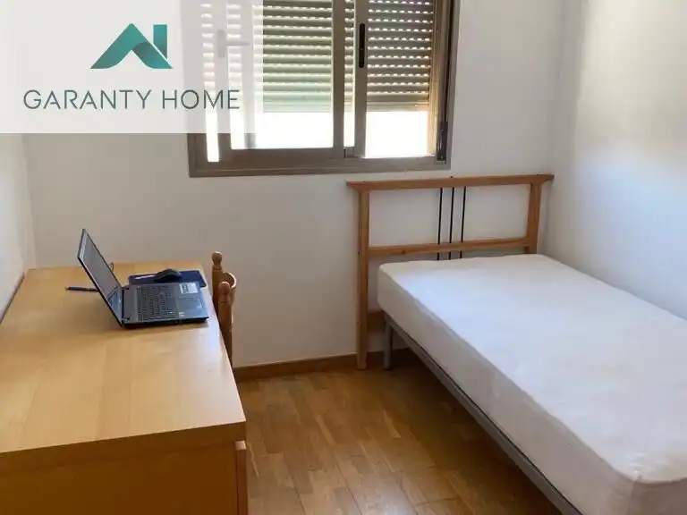 Bedroom of Attic for rent in Málaga  with Air Conditioner, Private garden and Terrace