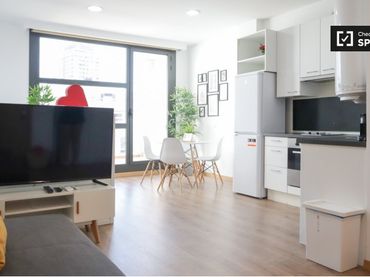 Appartement avec balcon à louer à Hortaleza