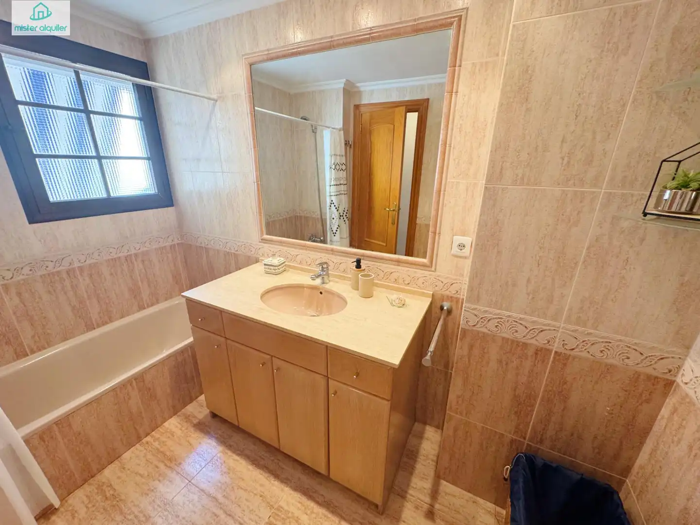 Apartament amb terrassa de lloguer a Calle SANT BARTOLOMEU 128, imagen 11