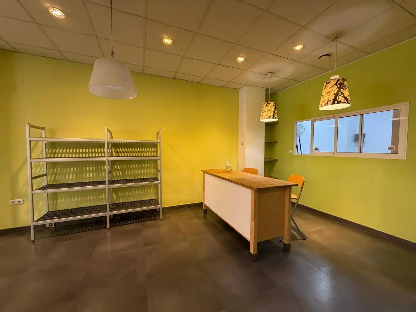 Local en venta en Valencia con Aire acondicionado