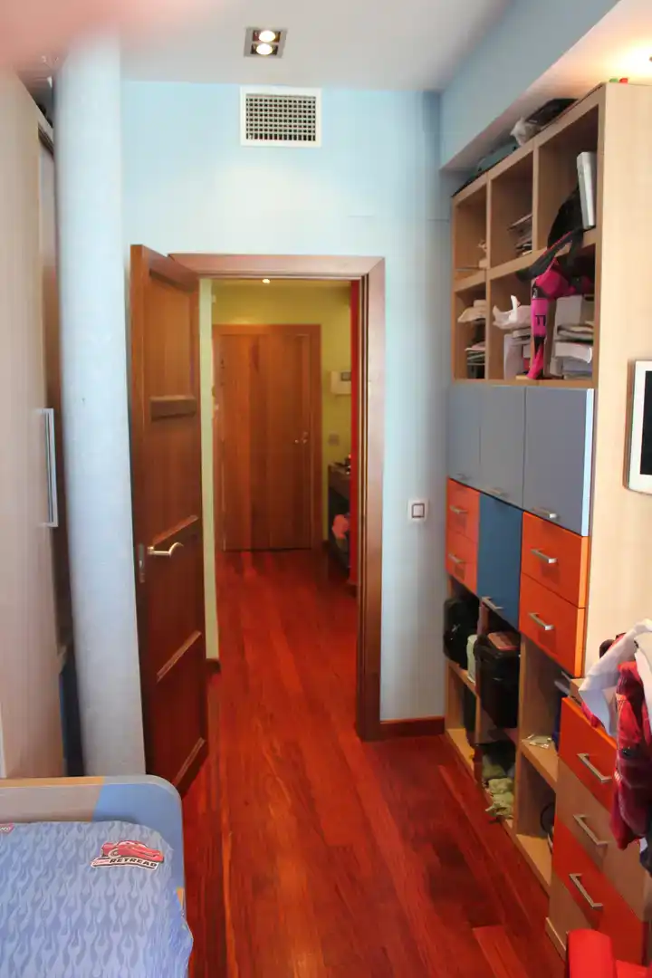 Piso en venta en  Sevilla Capital con Aire acondicionado y Piscina