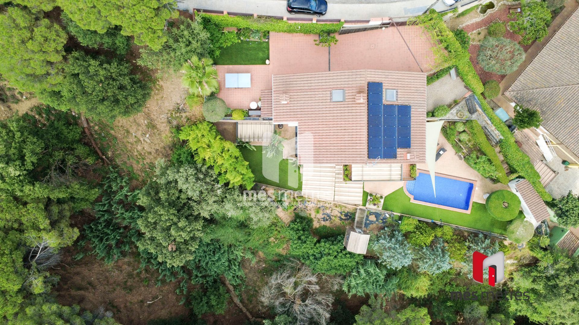 Jardí de Casa o xalet en venda en Alella amb Aire condicionat, Calefacció i Jardí privat