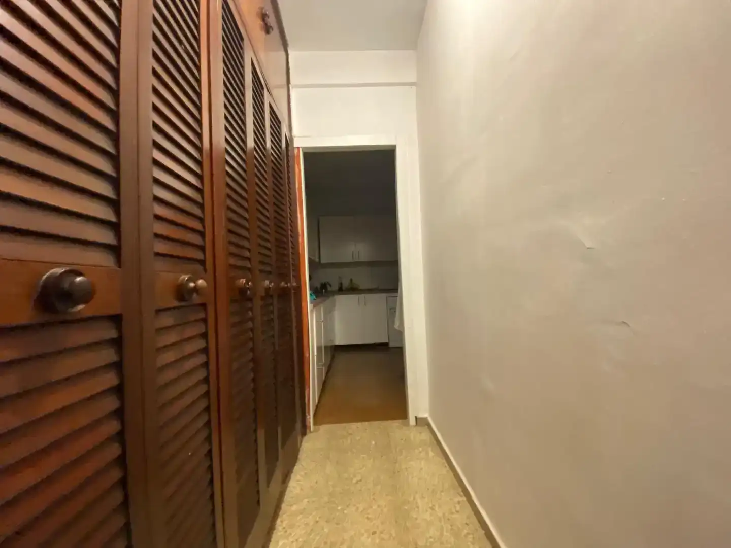 Flat for share in Sevilla  with Air Conditioner, Parquet flooring and Balcony