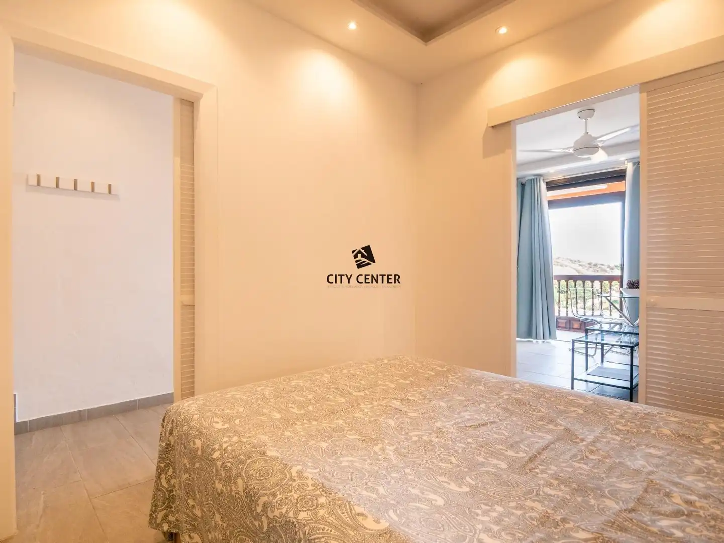 Schlafzimmer von Wohnung zum Verkauf in Adeje mit Möbliert und Balkon