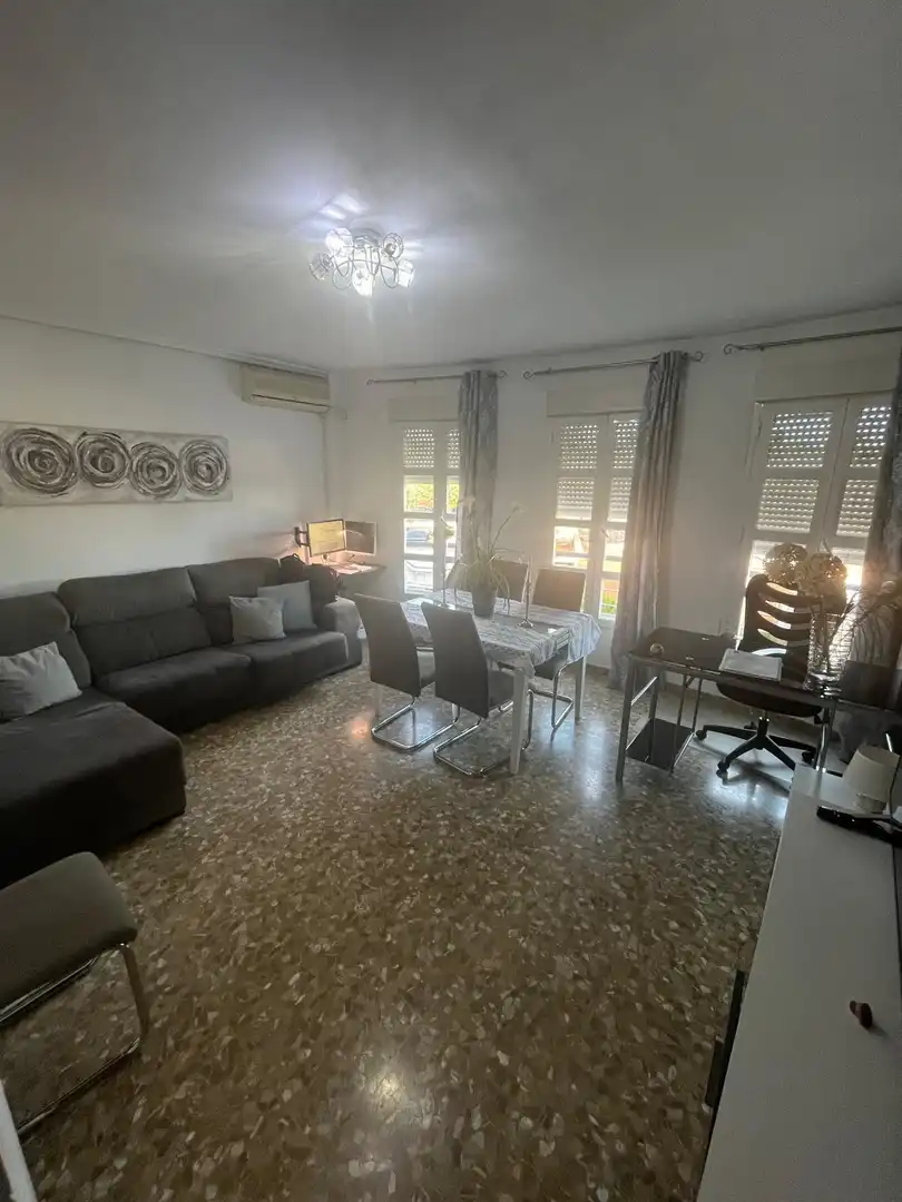 Appartamento con ascensore in vendita a Calle Calle Málaga