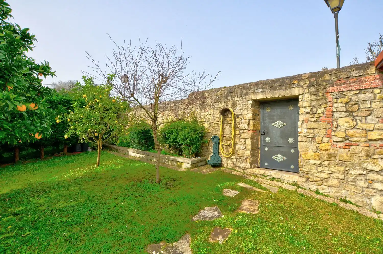Jardín de Casa o chalet en venta en Avilés con Calefacción, Terraza y Trastero