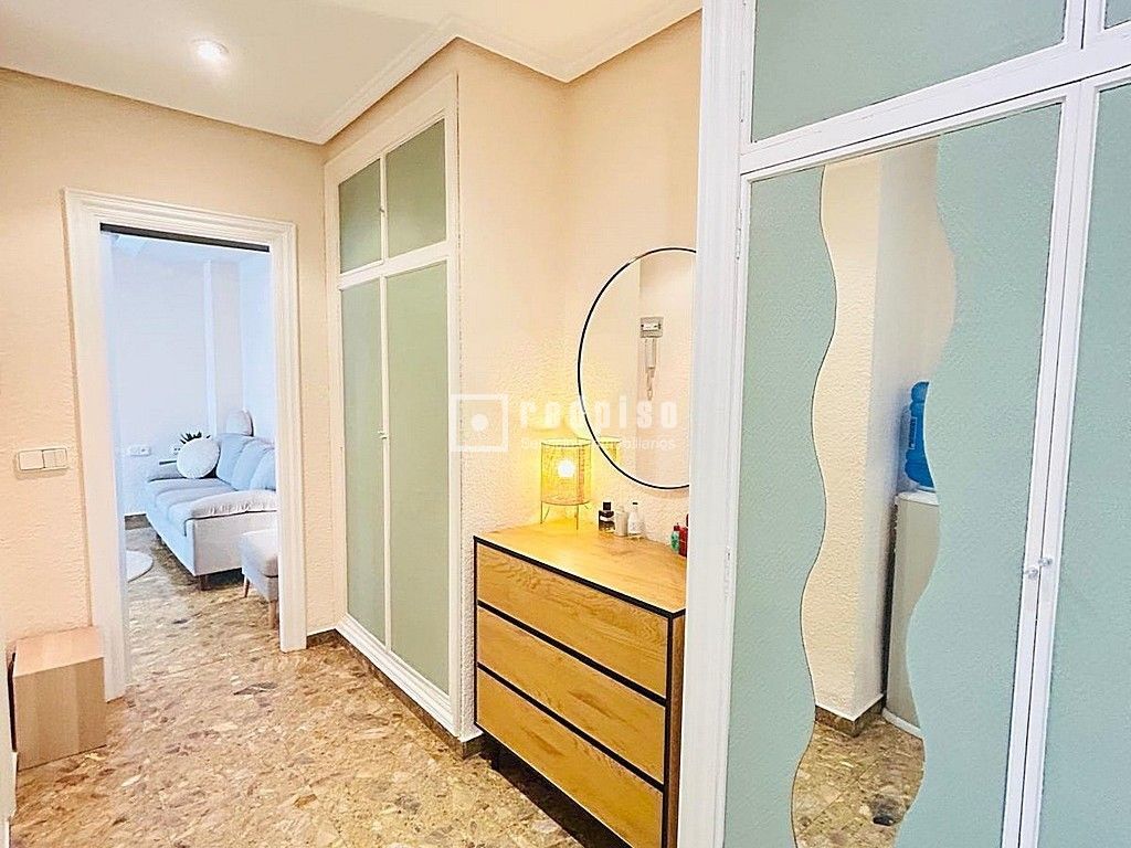 Bedroom of Flat for sale in Xirivella  with Air Conditioner