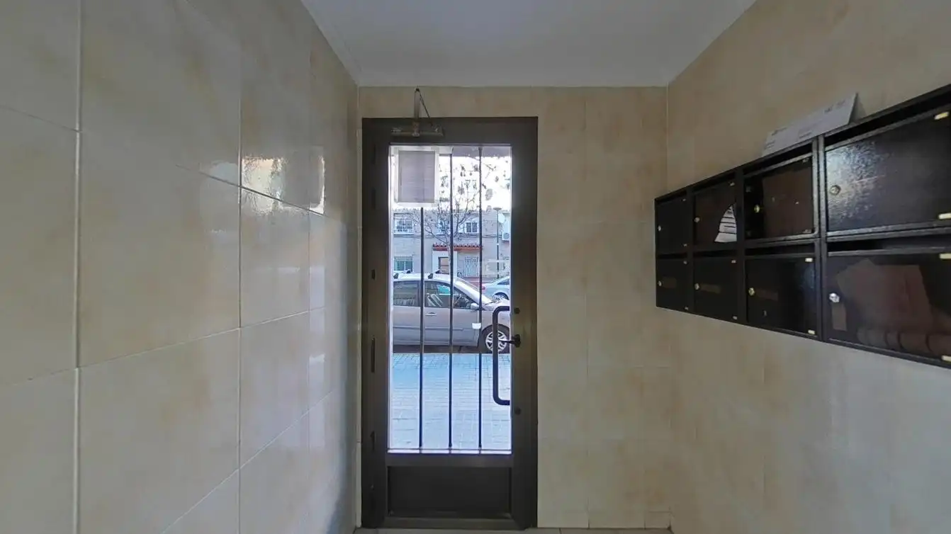 Flat for sale in Zaragoza  with Heating, Oven and Balcony