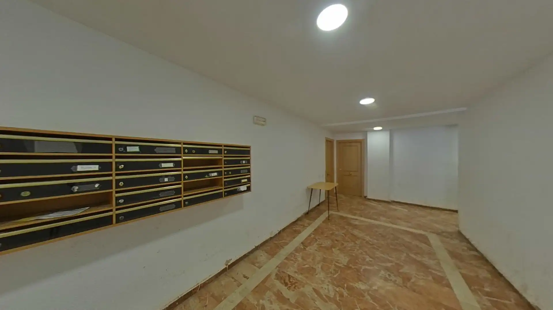 Pis en venda a Doctor Servet, Algemesí