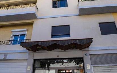 Exterior view of Flat for sale in  Santa Cruz de Tenerife Capital  with Terrace and Balcony