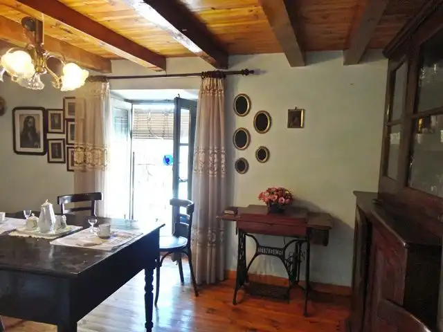 Comedor de Casa o chalet en venta en Huerta de Arriba con Calefacción, Trastero y Amueblado