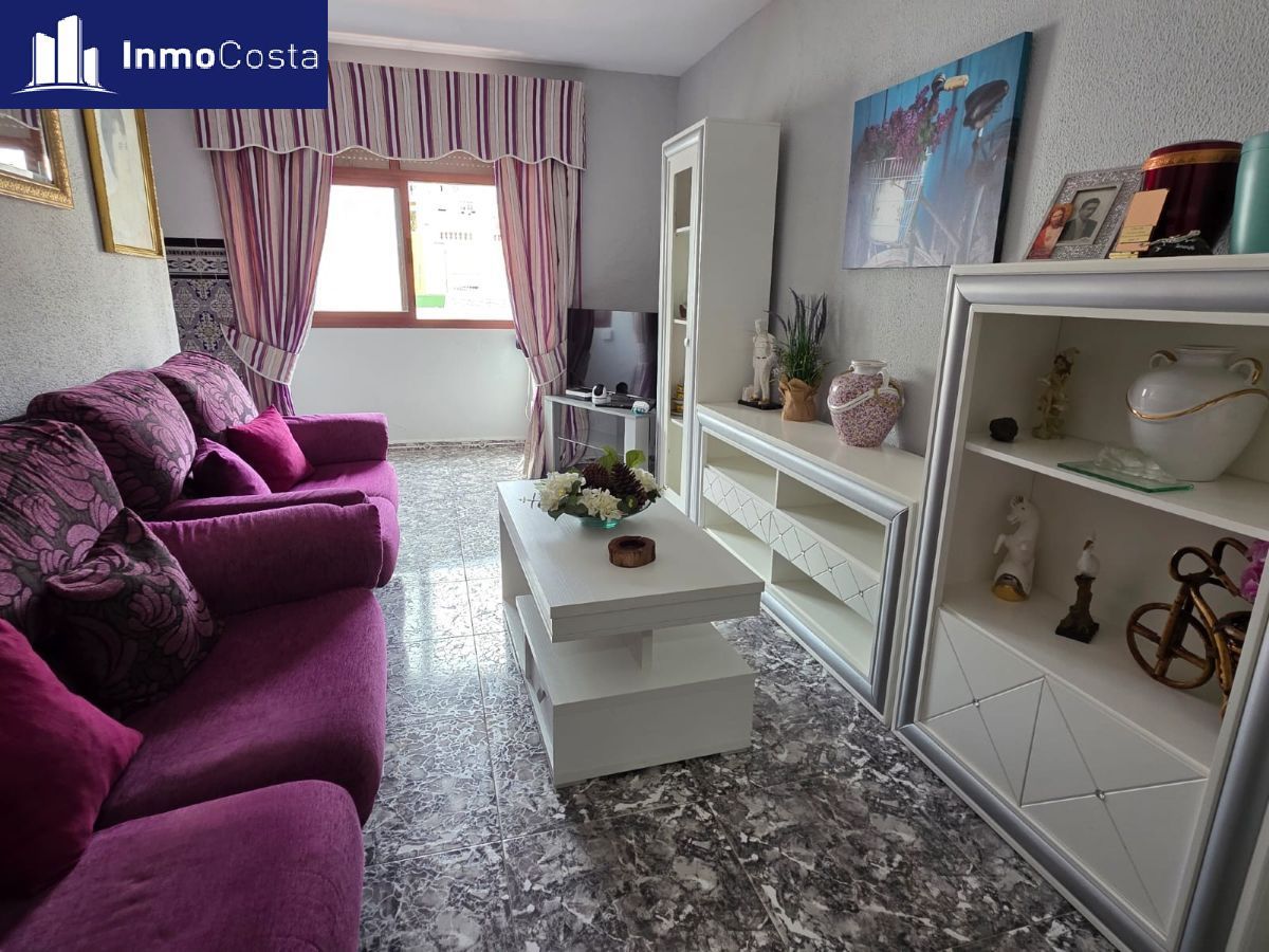 Sala d'estar de Casa o xalet en venda en La Línea de la Concepción