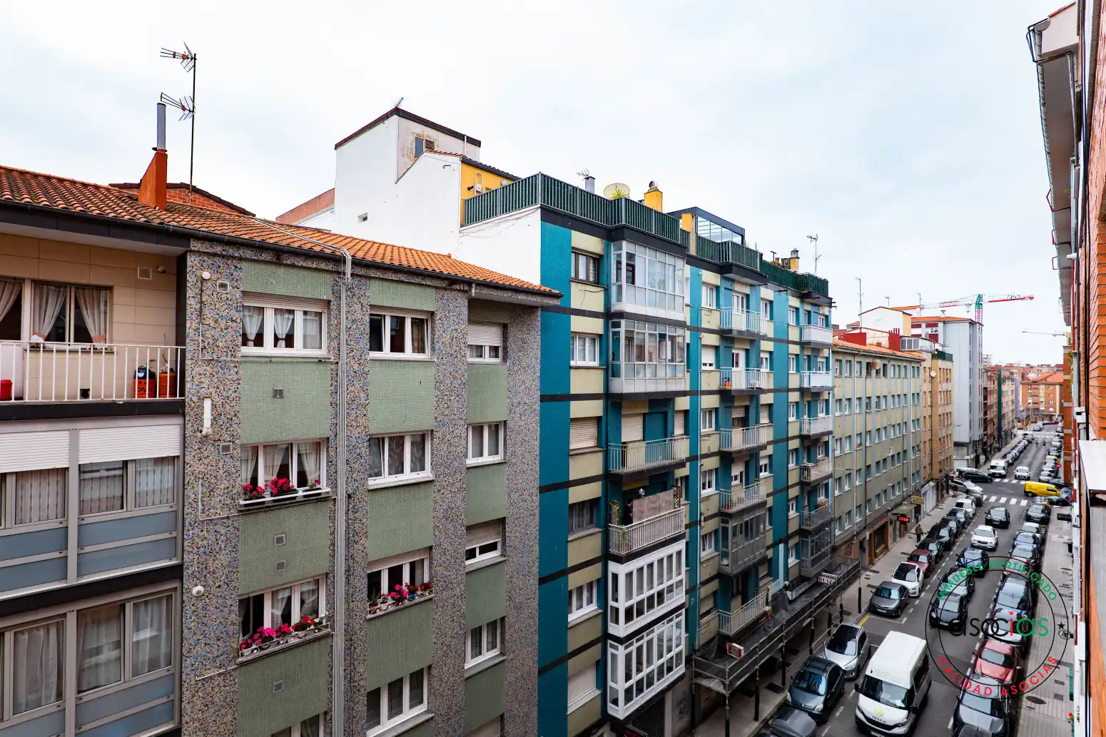 Vista exterior de Piso en venta en Gijón  con Calefacción