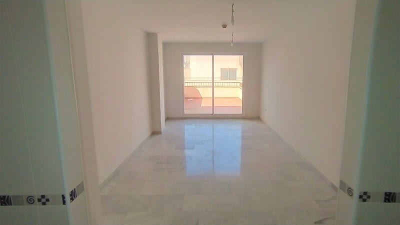 Flat for sale in Roquetas de Mar  with Swimming Pool