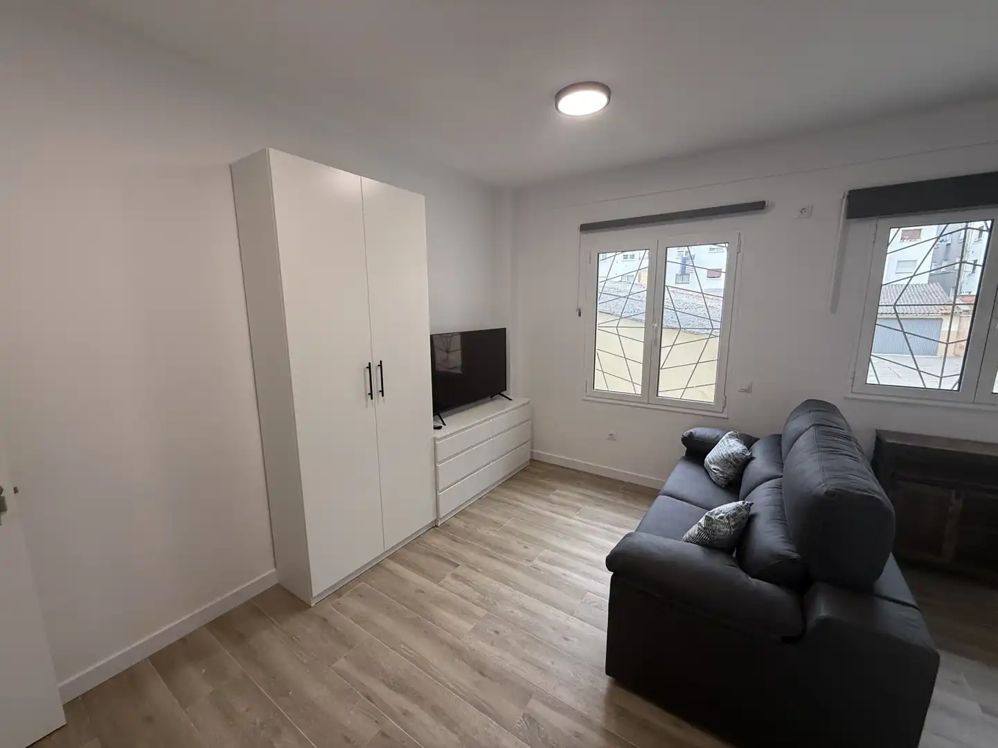 Habitación de Piso en venta en Oviedo  con Jardín privado