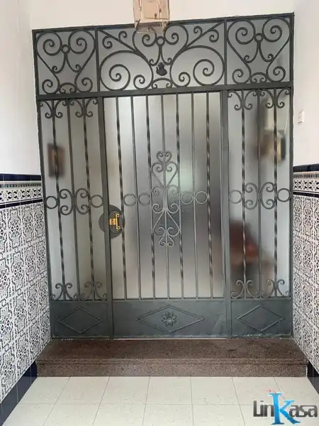 Casa o xalet en venda en Linares amb Terrassa i Balcó