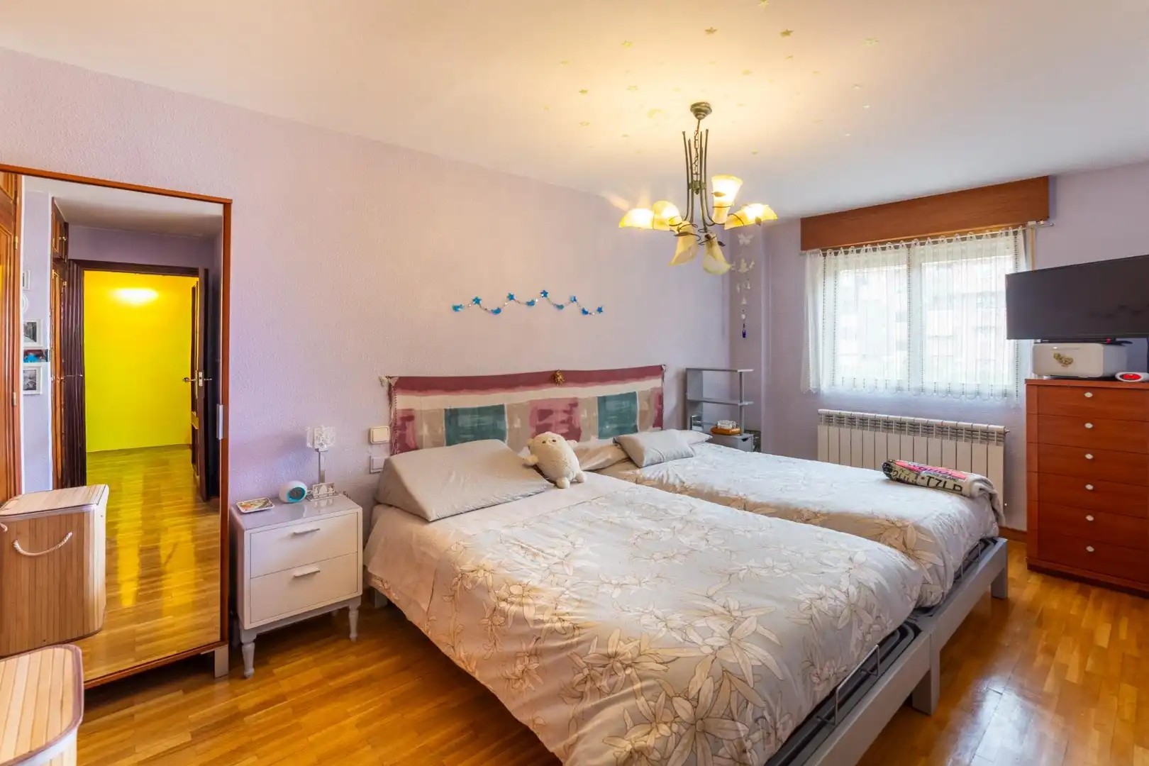 Bedroom of Flat for sale in Valladolid  with Heating, Storage room and Community pool