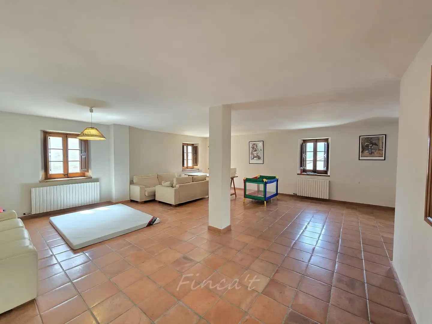 Sala d'estar de Finca rústica en venda en Collsuspina amb Calefacció, Jardí privat i Terrassa