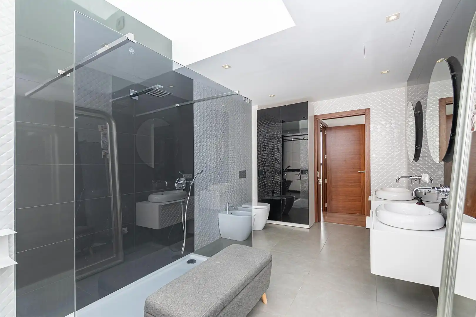 Bany de Casa o xalet en venda en  Palma de Mallorca amb Aire condicionat, Calefacció i Jardí privat