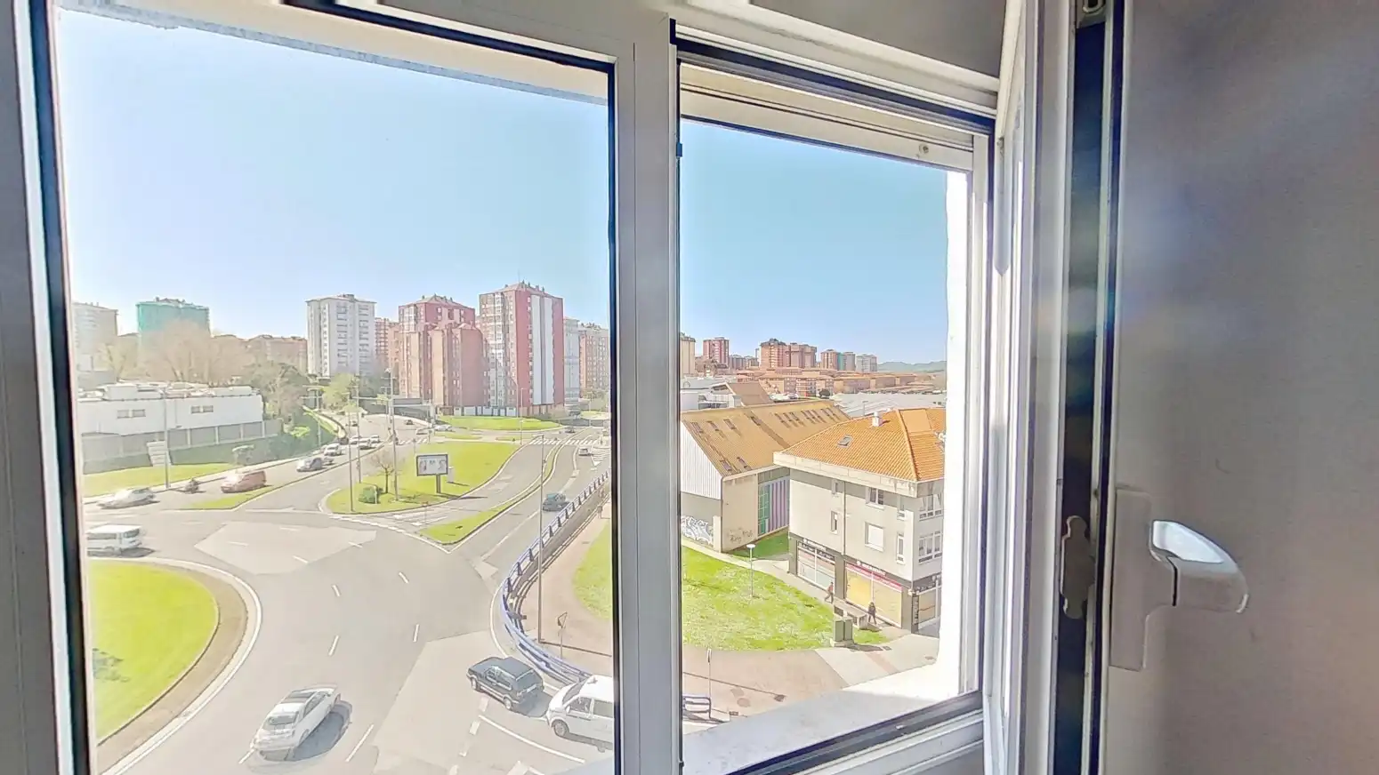 Habitación de Piso en venta en Santander con Calefacción