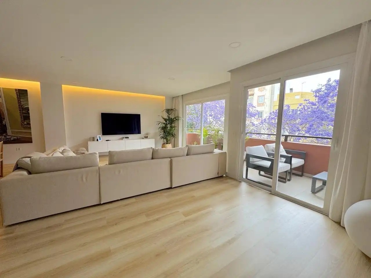 Sala de estar de Piso en venta en Santa Cruz de Tenerife con Aire acondicionado y Terraza