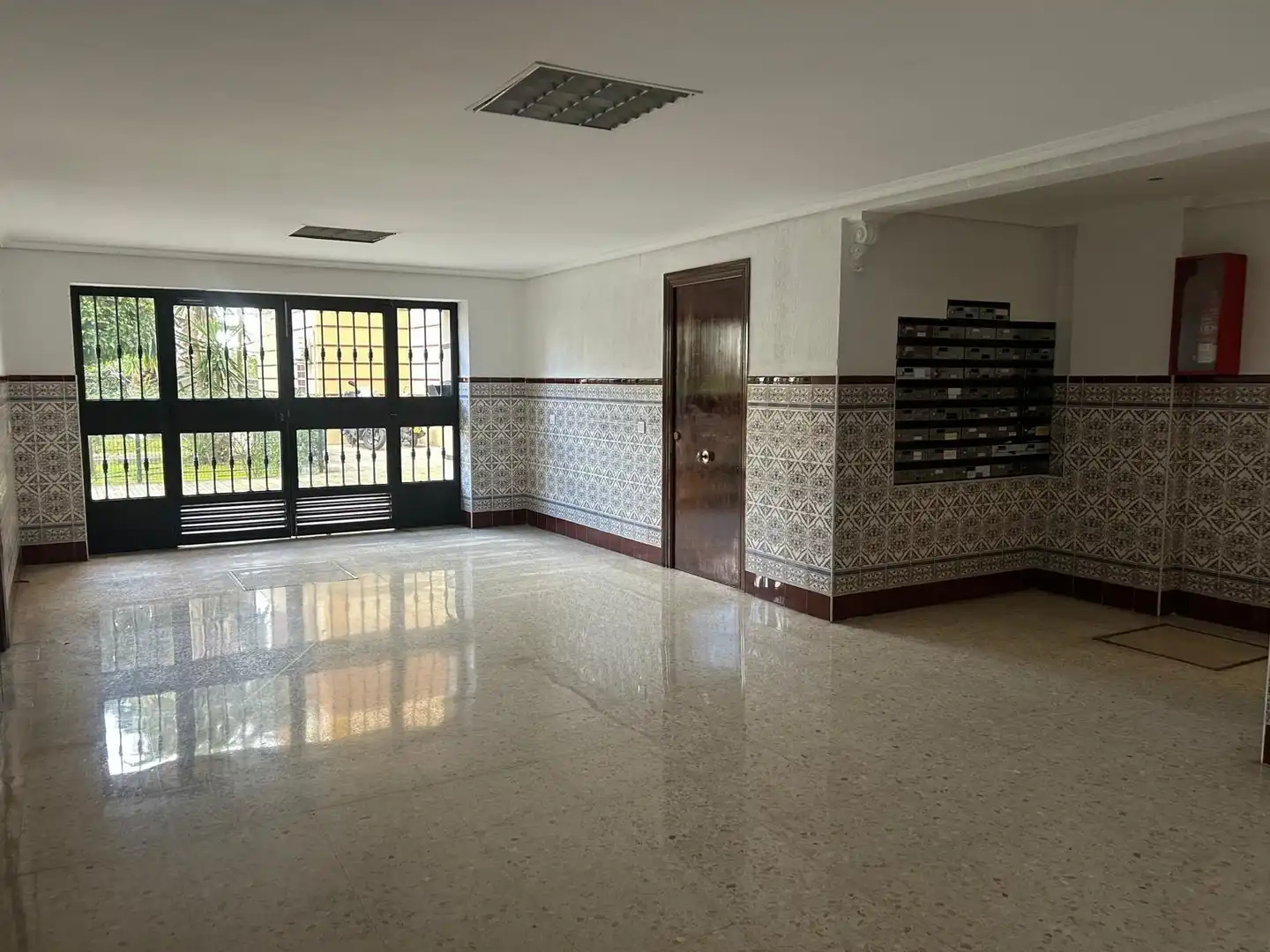 Flat for rent in Sevilla  with Air Conditioner and Furnished