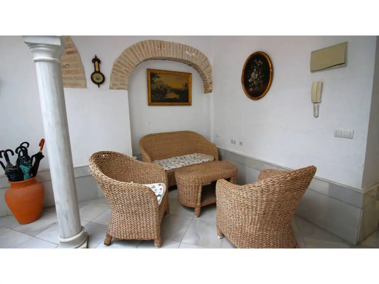 Garden of Houses for sale in Sevilla  with Air Conditioner, Heating and Terrace