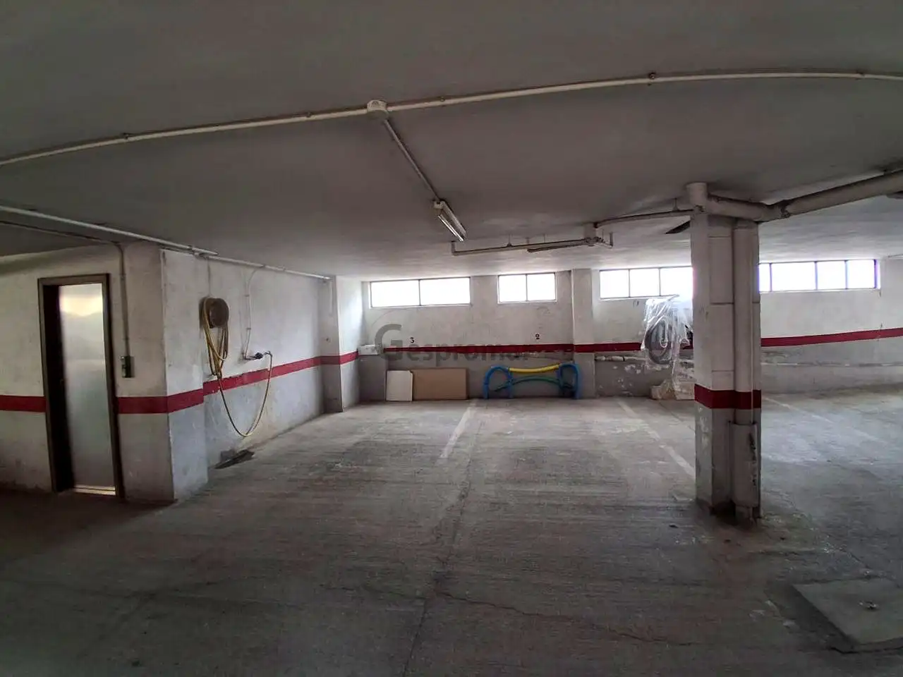 Garage for rent in De Los Olivos, Puerta del Ángel