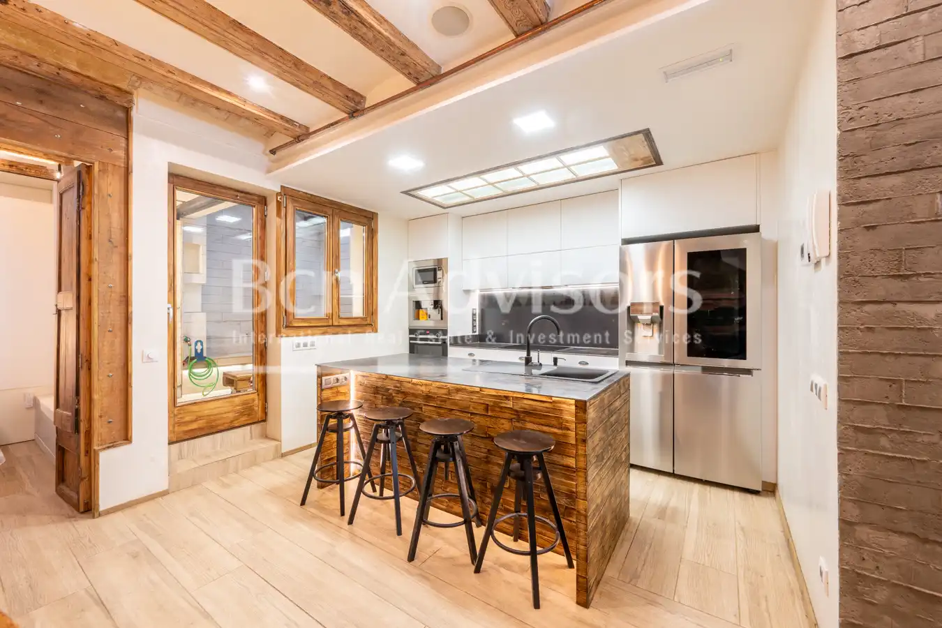 Kitchen of Duplexes for sale in Barcelona  with Air Conditioner, Heating and Parquet flooring