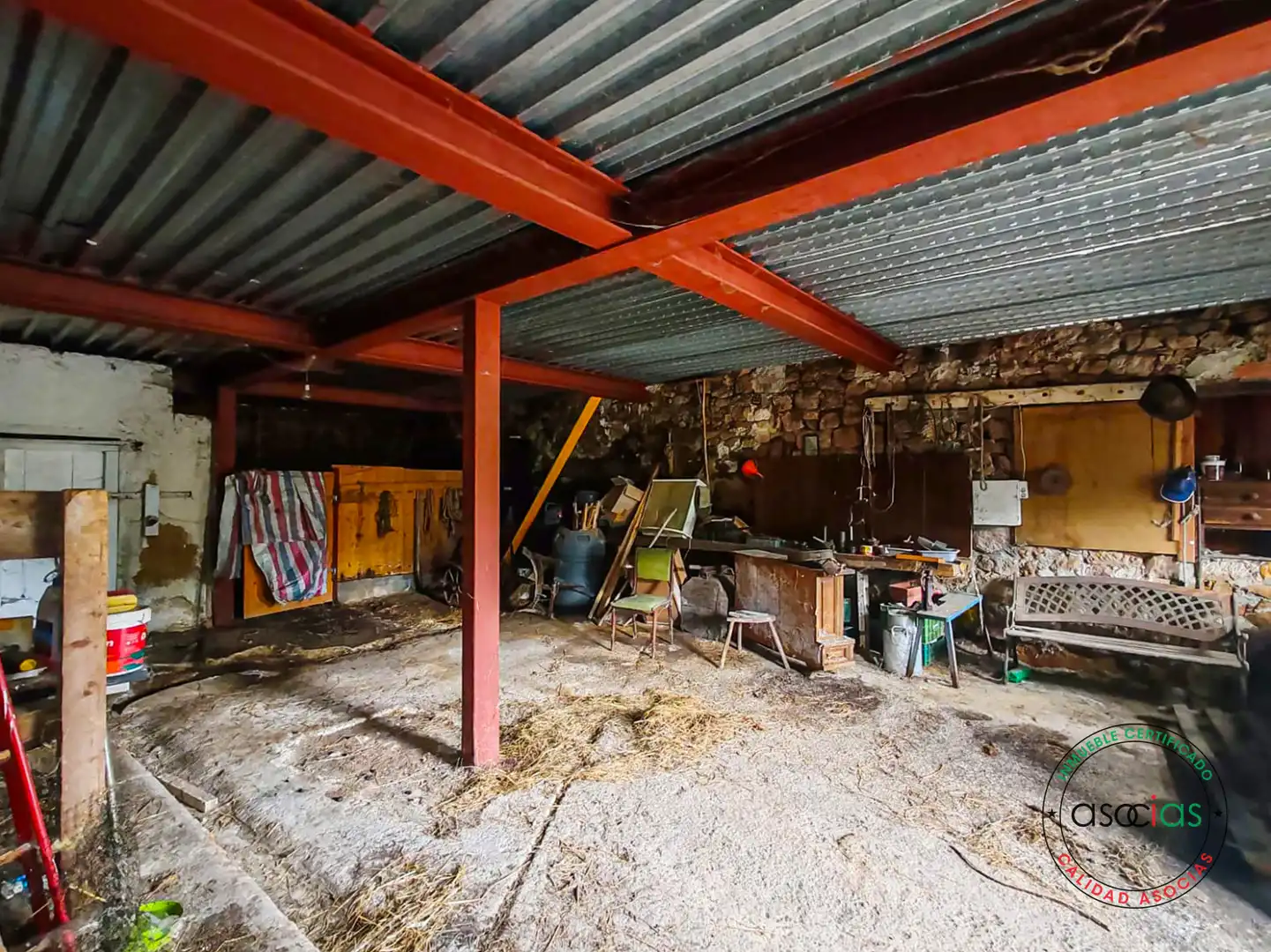 Casa o xalet en venda en Bimenes amb Jardí privat
