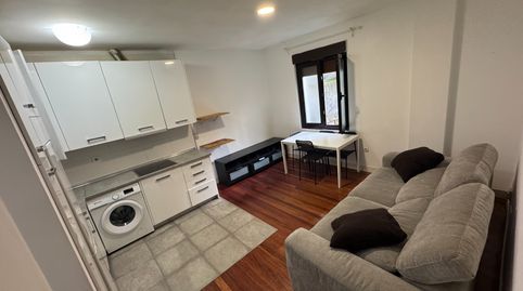 Foto 2 von Wohnung zum Verkauf in Anselma de Salces Estrata, 6, Matiko - Ciudad Jardín, Bilbao