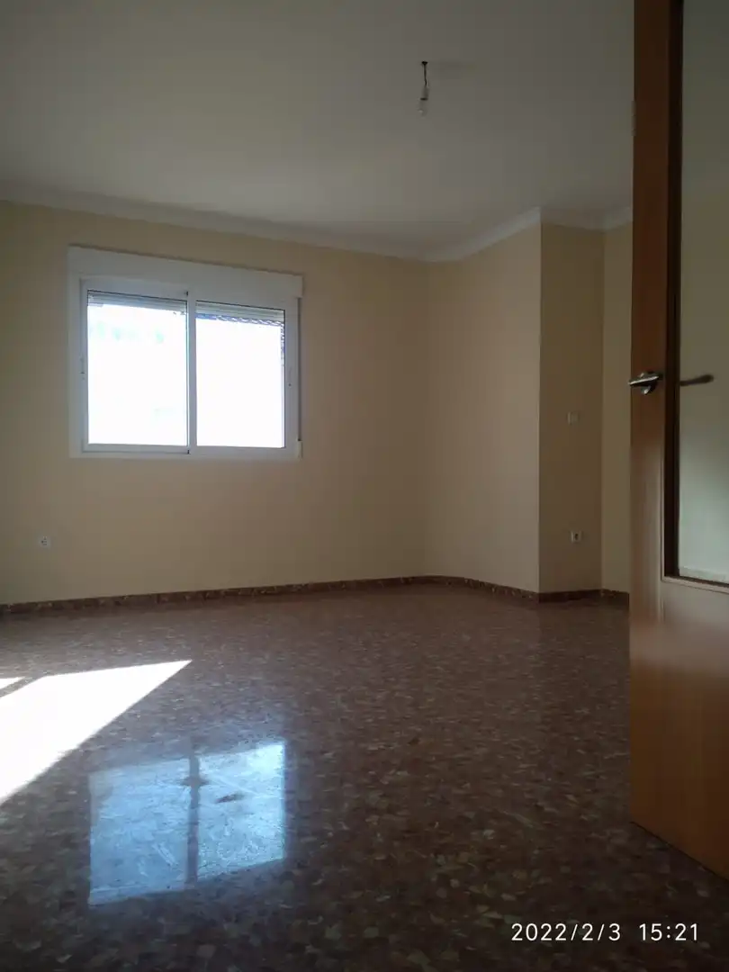 Flat with terrace for sale in La Llosa de Ranes, imagen 2