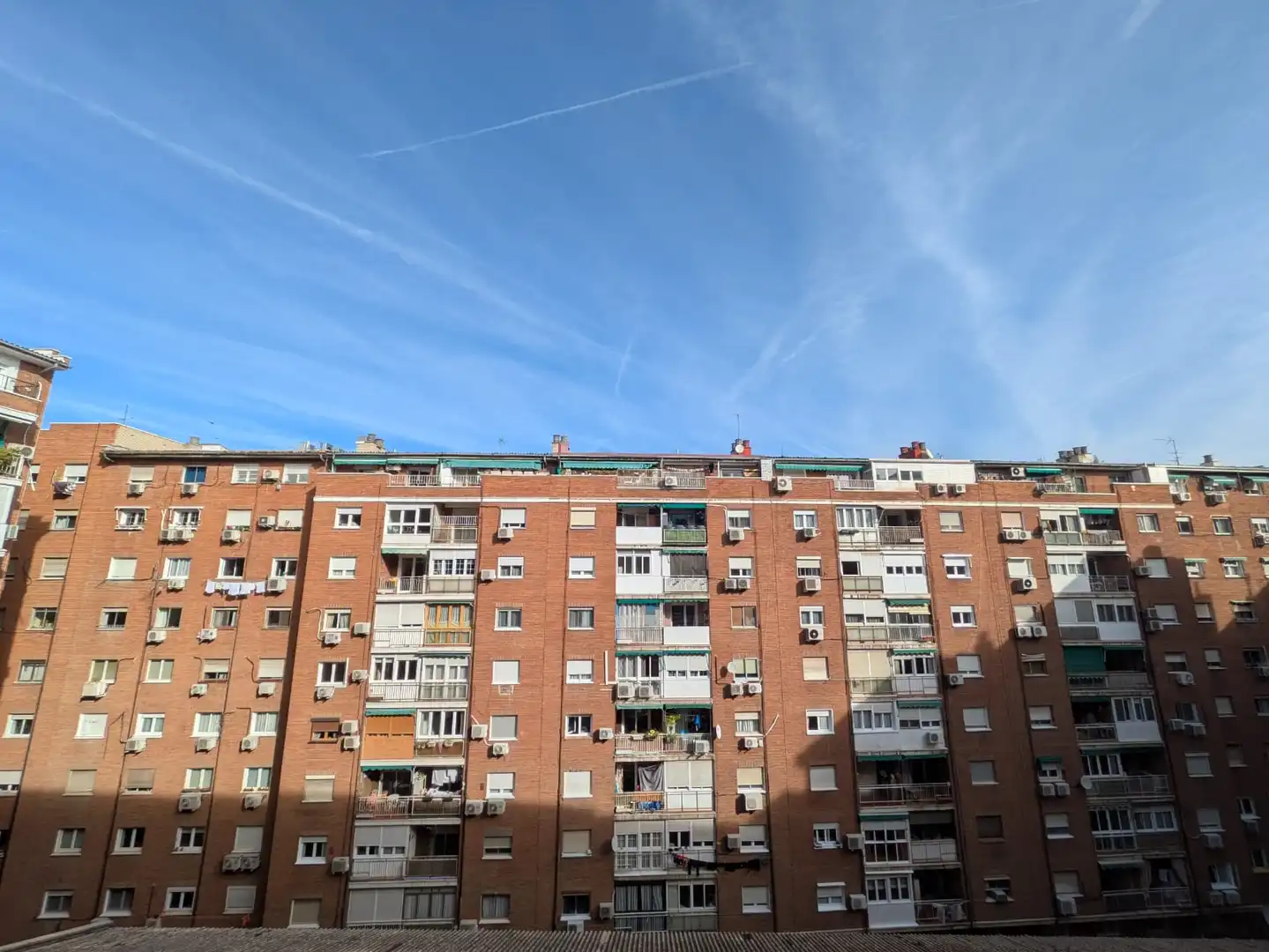 Vista exterior de Pis en venda en Madrid amb Aire condicionat, Calefacció i Terrassa