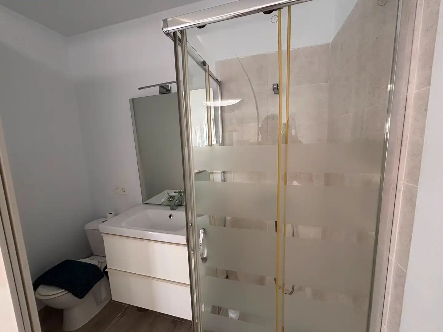 Baño de Apartamento en venta en Tías con Terraza y Piscina comunitaria