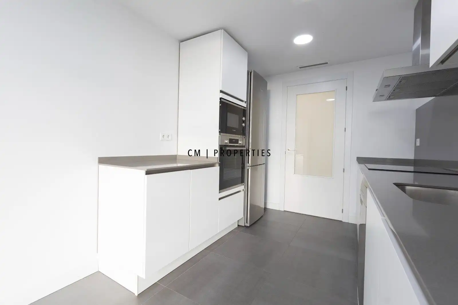 Küche von Wohnung zur Miete in Valencia mit Klimaanlage, Heizung und Terrasse