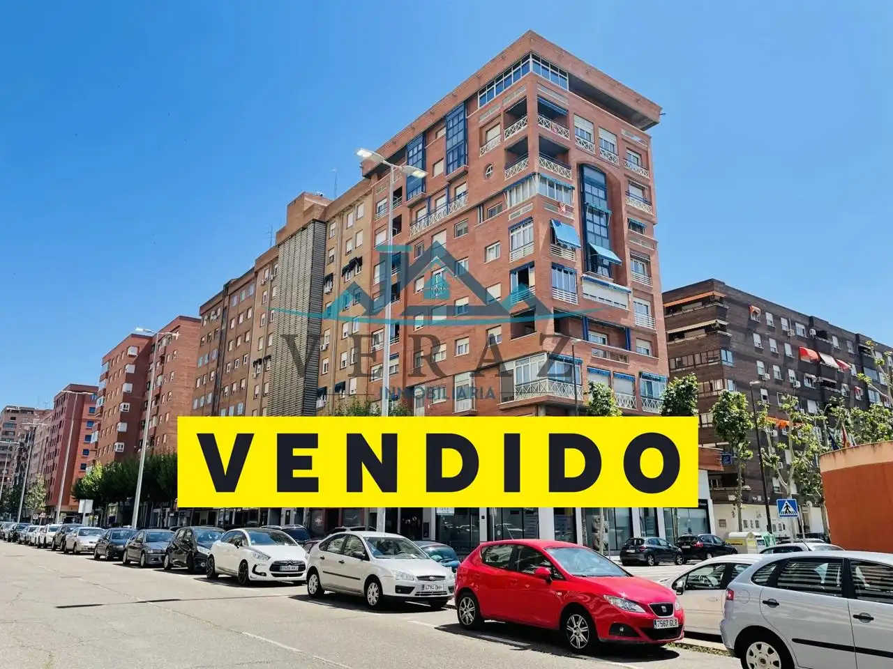 Außenansicht von Wohnung zum Verkauf in Talavera de la Reina mit Parkett und Terrasse