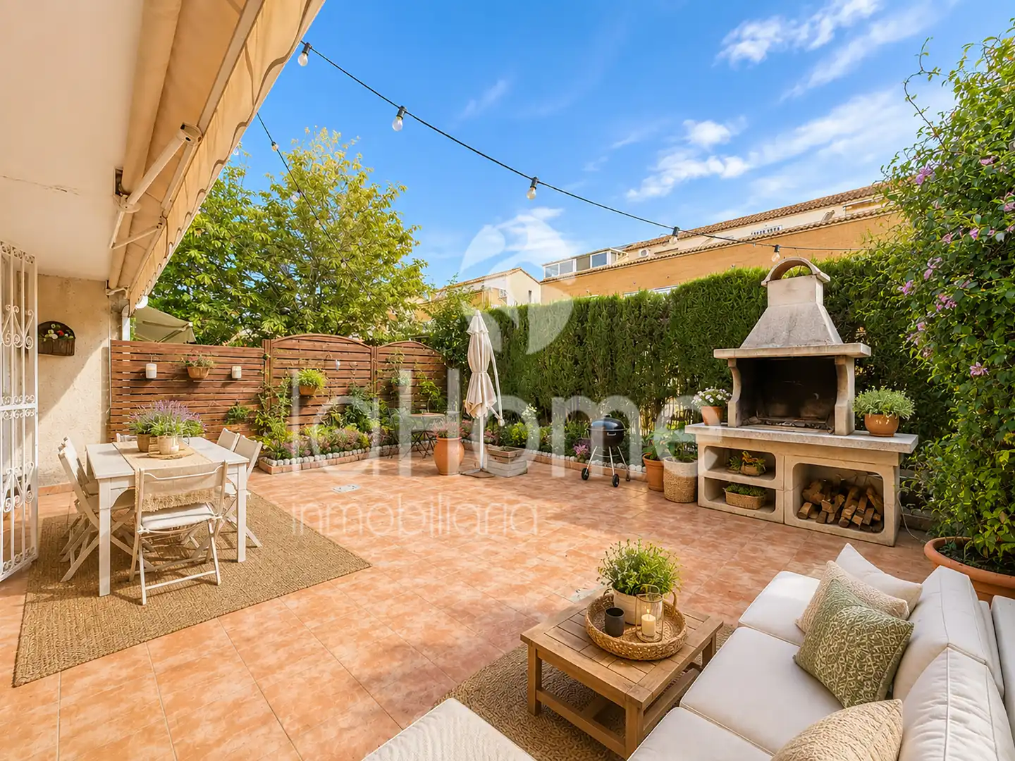 Terrasse von Einfamilien-Reihenhaus zum Verkauf in Bétera mit Heizung, Terrasse und Ofen