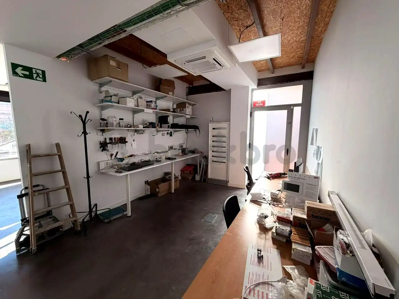 Büro zur Miete in Madrid mit Klimaanlage und Heizung