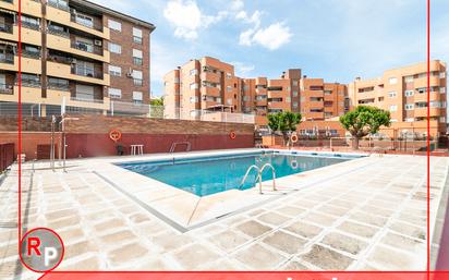 Piscina de Pis en venda en Valdemoro amb Aire condicionat, Calefacció i Parquet