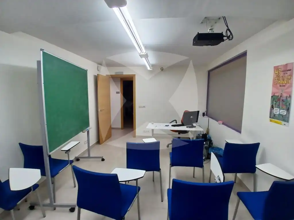 Local de alquiler en Badajoz con Aire acondicionado