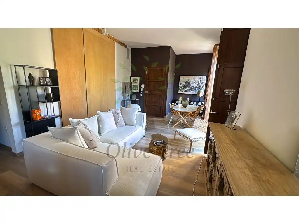 Sala d'estar de Apartament de lloguer en Dalt de la Vila - La Marina