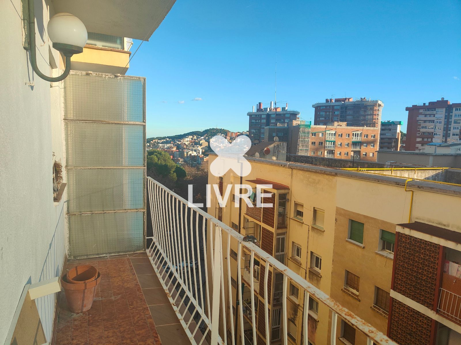 Exterior view of Flat for sale in  Barcelona Capital  with Terrace