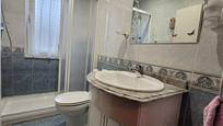 Bathroom of Flat to rent in Gijón 