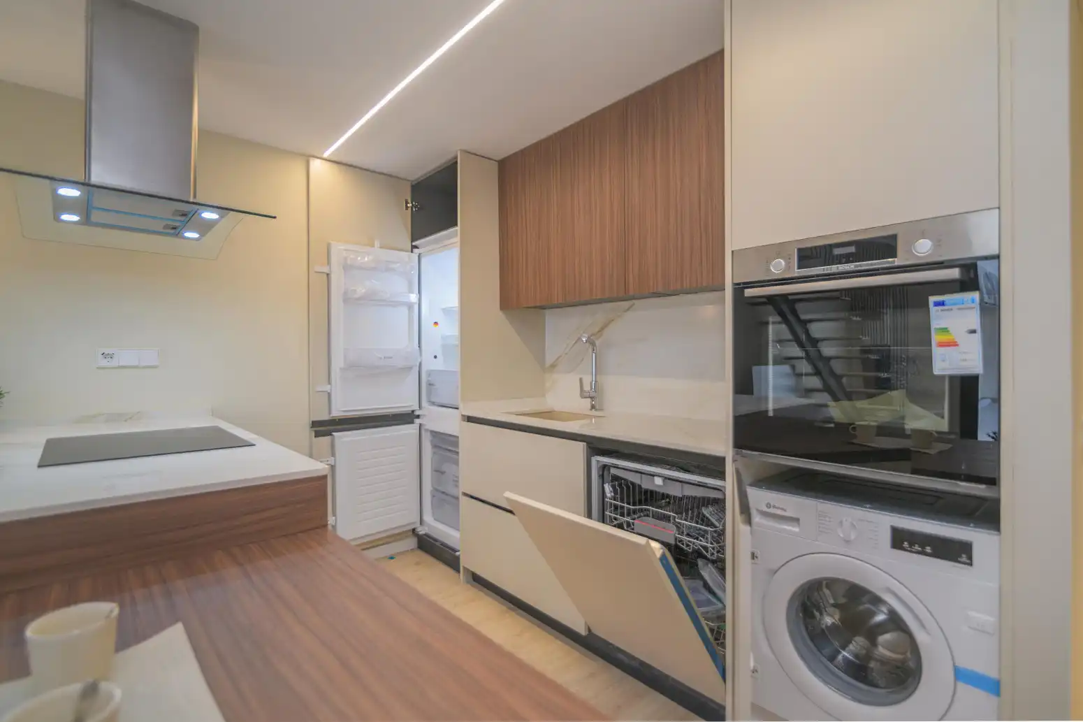 Casa aparellada en venda a Sant Boi de Llobregat - CL VERMELL, imagen 4