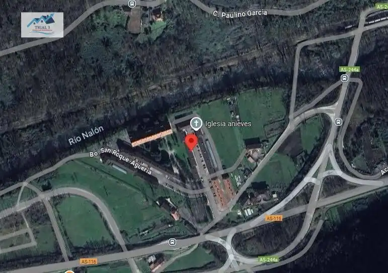 Pis en venda en Oviedo  amb Jardí privat