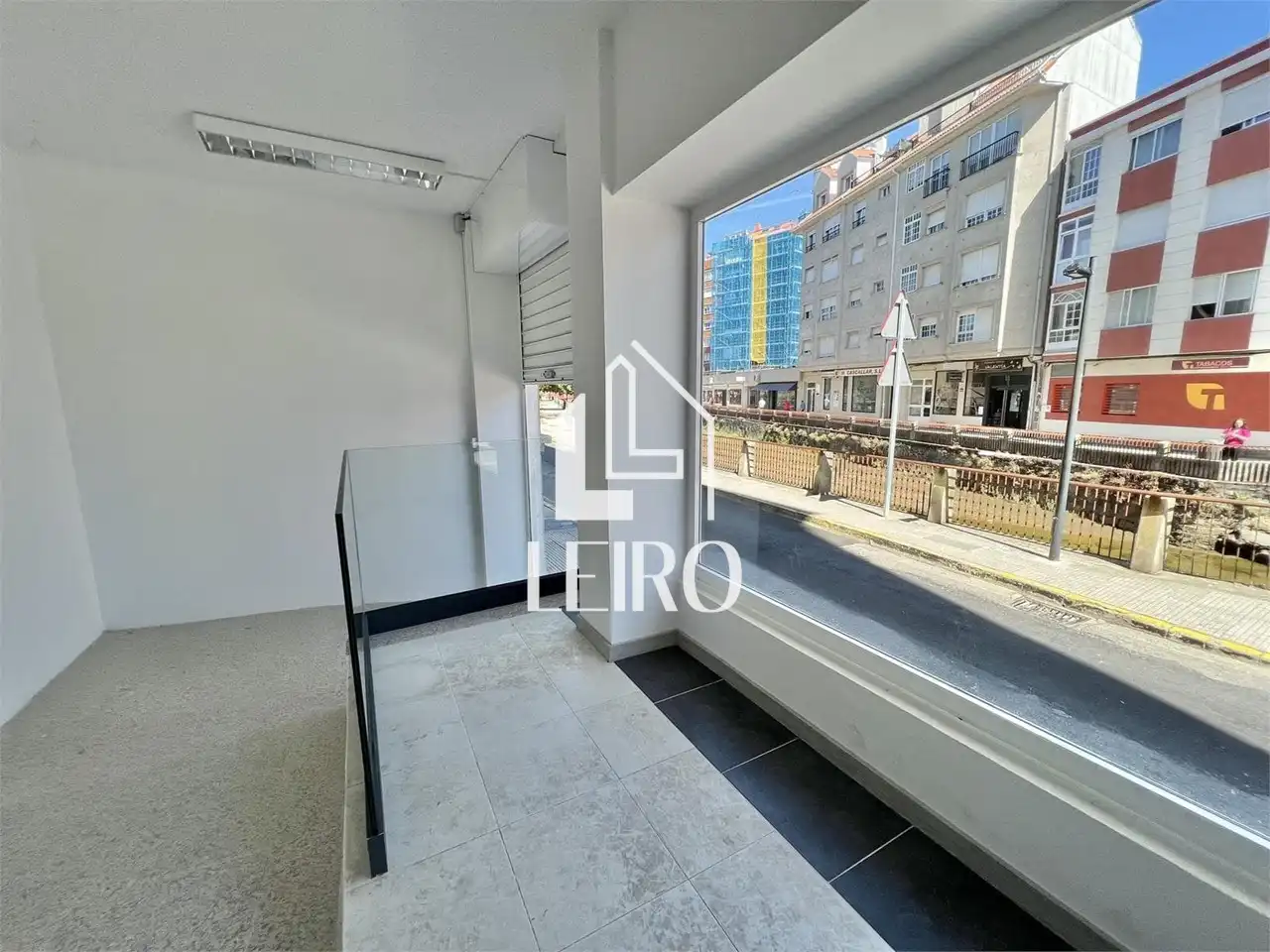 Local comercial de lloguer a Vilagarcía, imagen 5